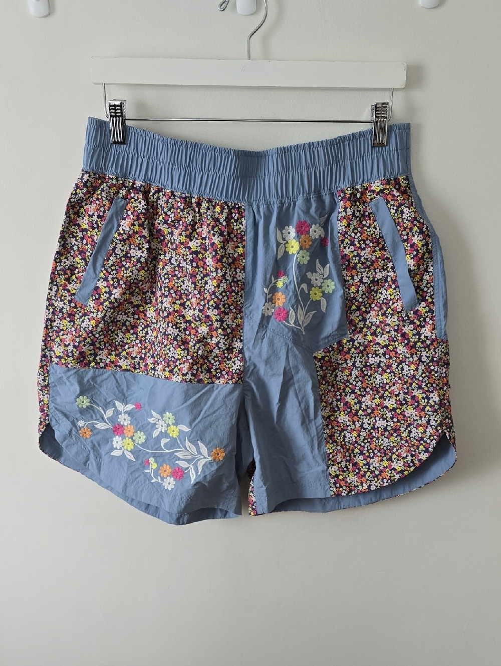 FP Movement by Free People Prime Time Floral Patchwork Shorts Large - Picture 2 of 10